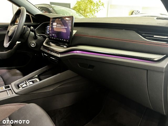 Skoda Octavia 2.0 TSI RS DSG - 18