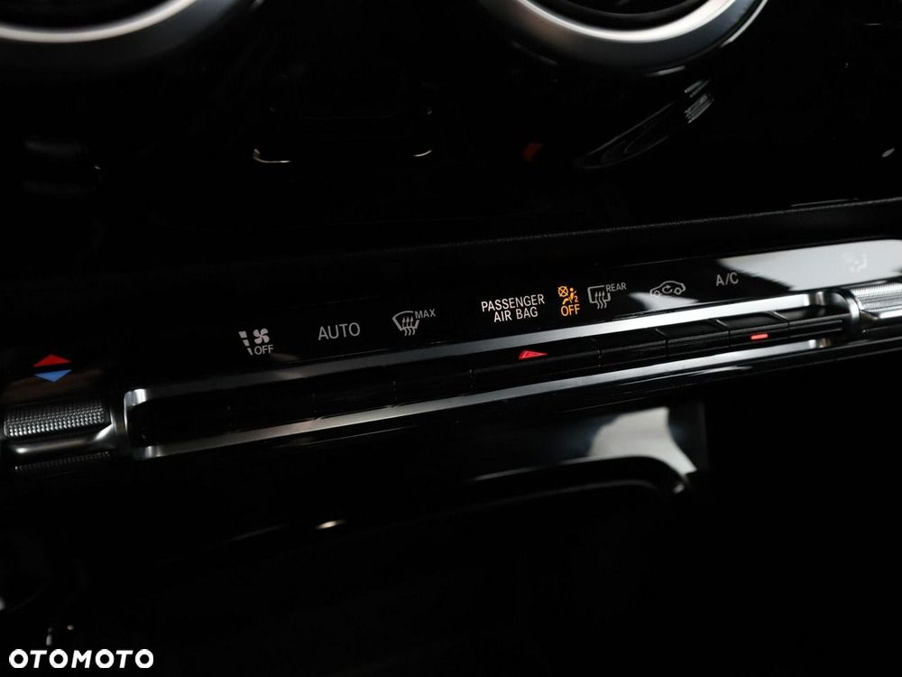 Mercedes-Benz Klasa A 220 7G-DCT Progressive - 28