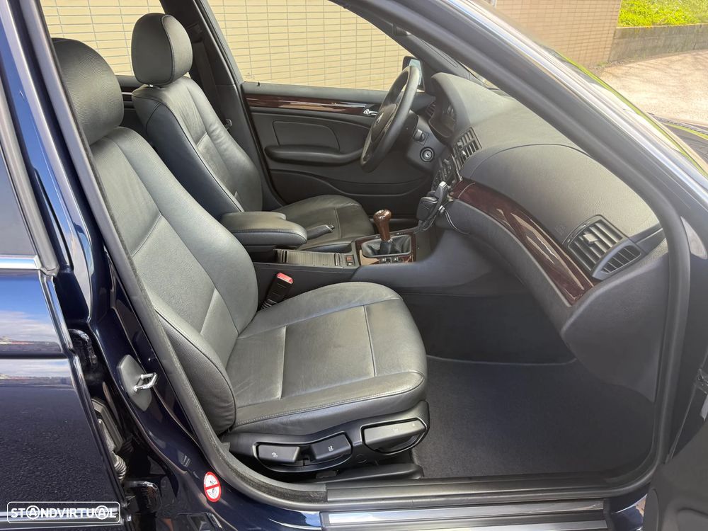 BMW 320 d Edition Exclusive - 13