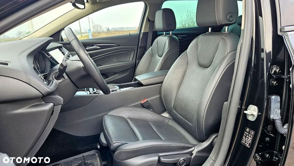 Opel Insignia Sports Tourer 2.0 Diesel Automatik Business Innovation - 6