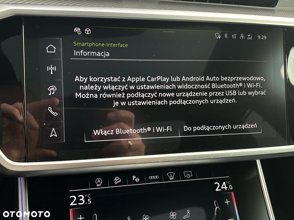 Audi A6 Allroad - 32