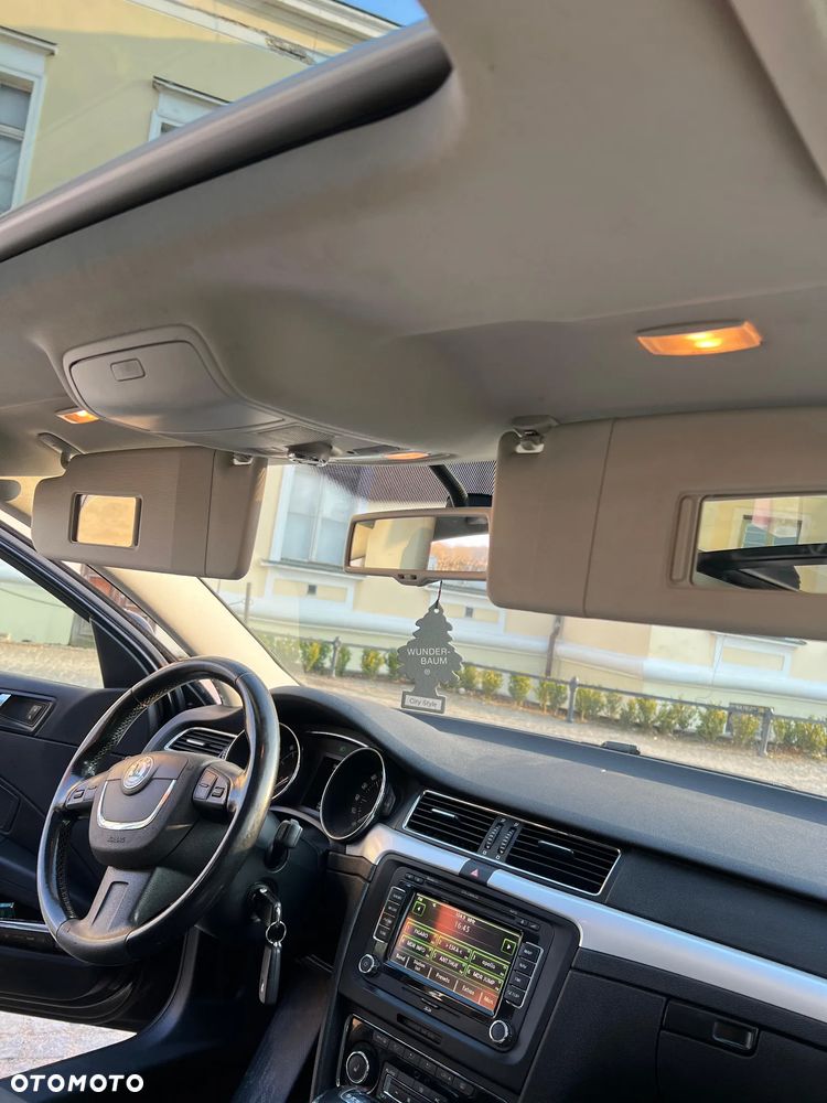 Skoda Superb 1.8 TSI Elegance DSG - 20