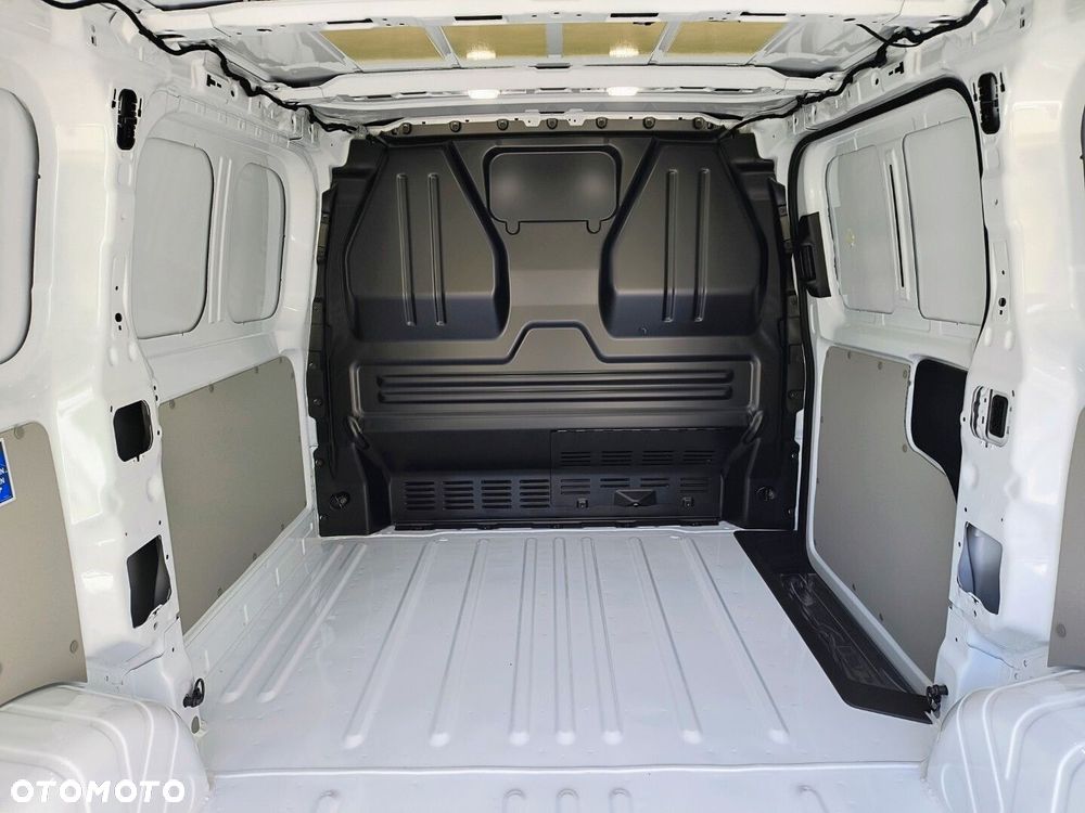 Volkswagen Transporter Furgon silnik: 2,0 l TDI 150 KM / skrzynia biegów: 6-biegowa manualna rozstaw osi: 3100 mm - 8