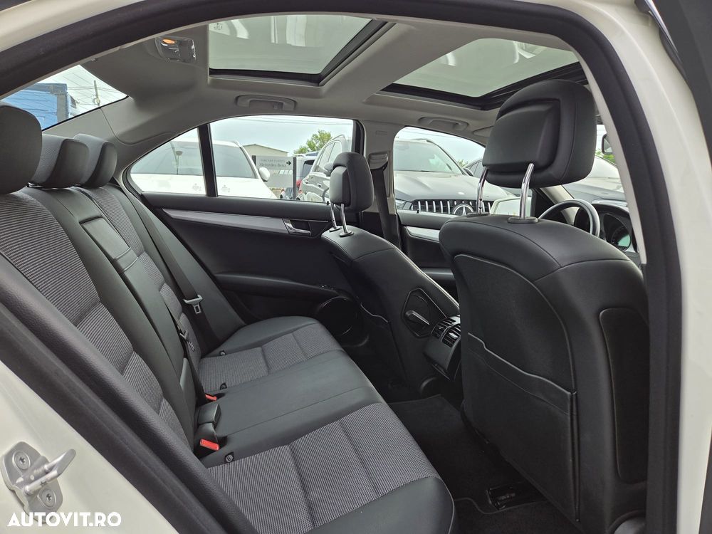 Mercedes-Benz C 180 CDI 7G-TRONIC Avantgarde Edition - 13