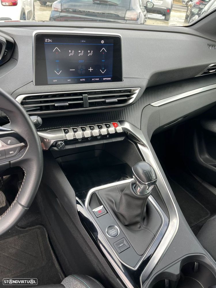 Peugeot 3008 1.2 PureTech Active Pack - 12