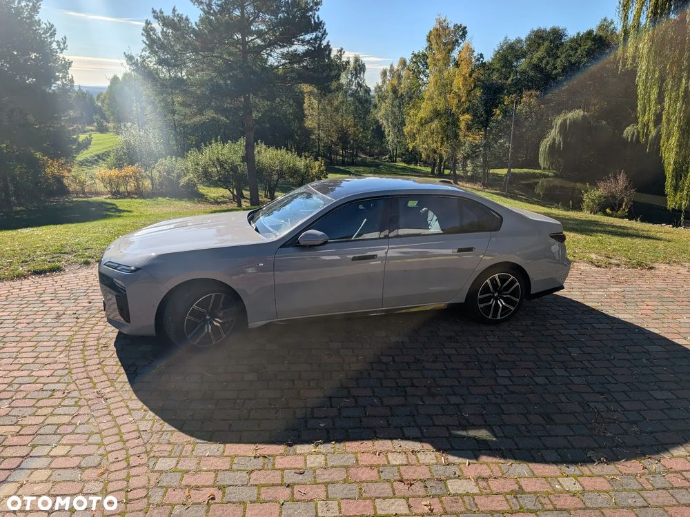 BMW Seria 7 - 2
