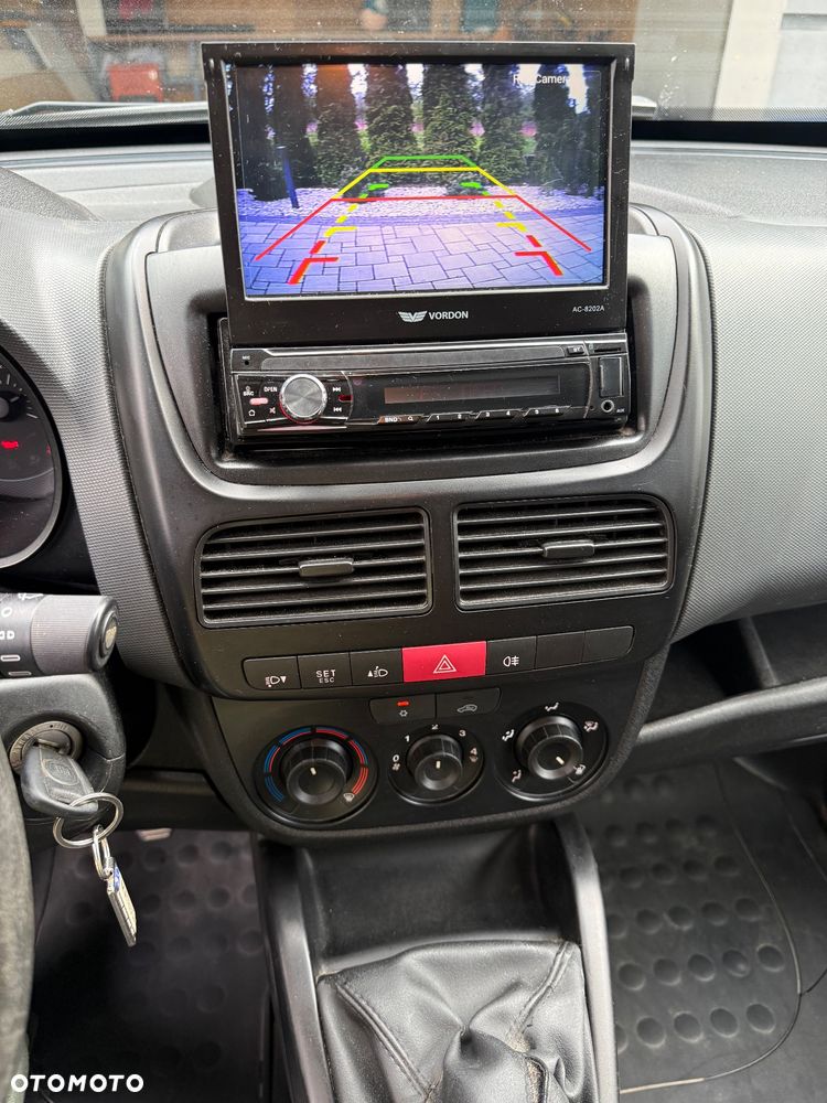 Fiat Doblo - 10