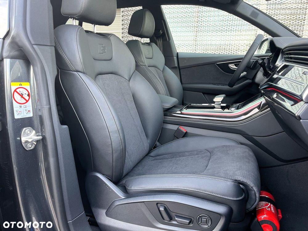 Audi Q8 - 19