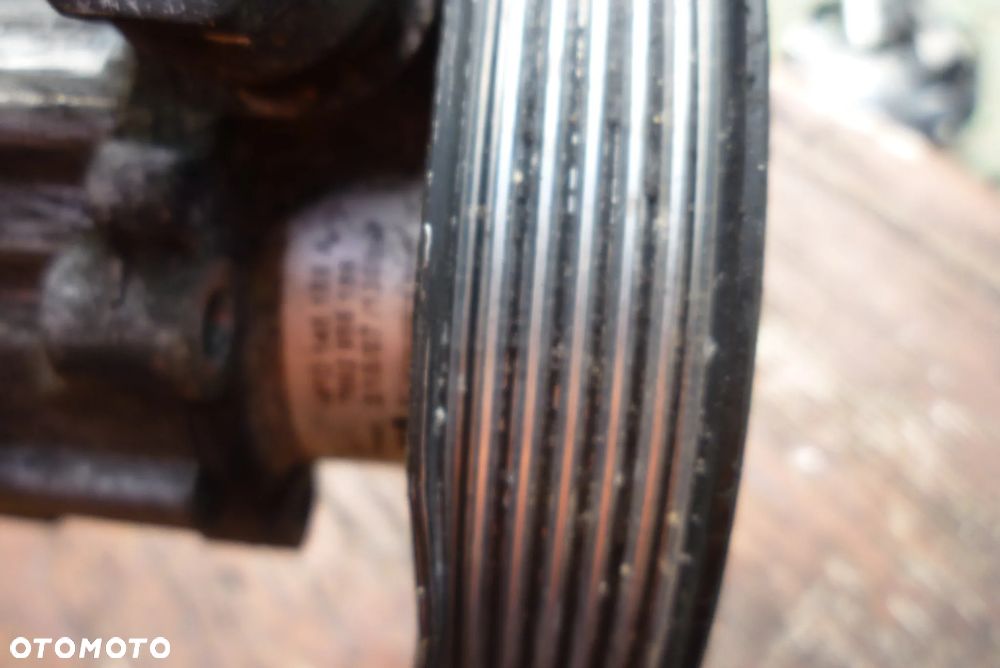 Pompa wspomagania Audi A6 C6 2.7 TDI 04F0145155A 7692955186 - 4