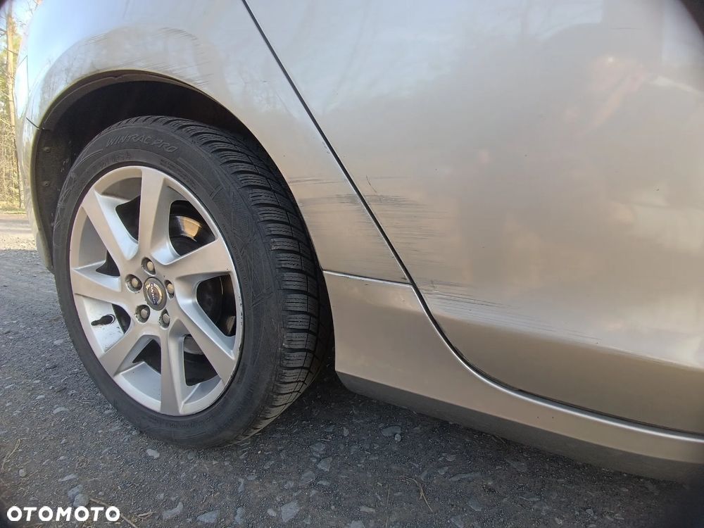 Volvo V60 D4 Momentum - 6