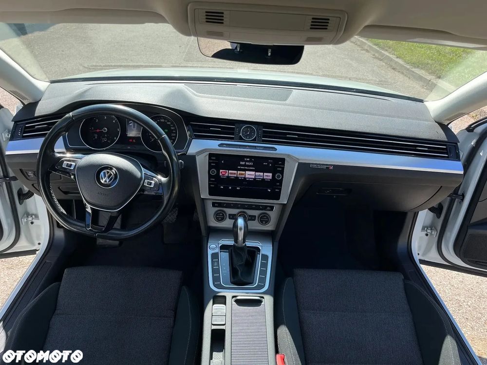 Volkswagen Passat 1.6 TDI (BlueMotion Technology) DSG Trendline - 6