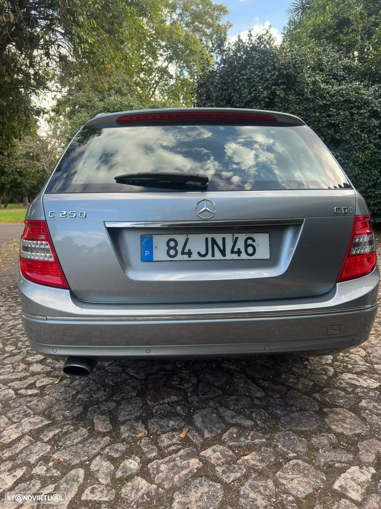 Mercedes-Benz C 250 CDi Avantgarde BlueEfficiency Aut. - 25