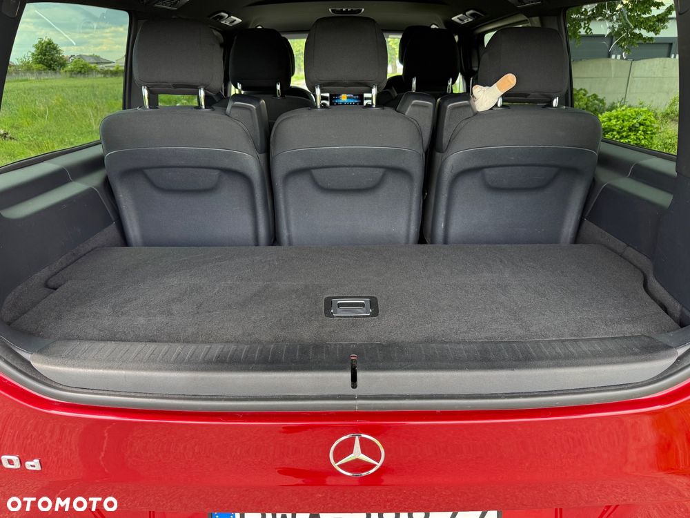 Mercedes-Benz Klasa V 250 d lang 4Matic 9G-TRONIC Avantgarde - 16
