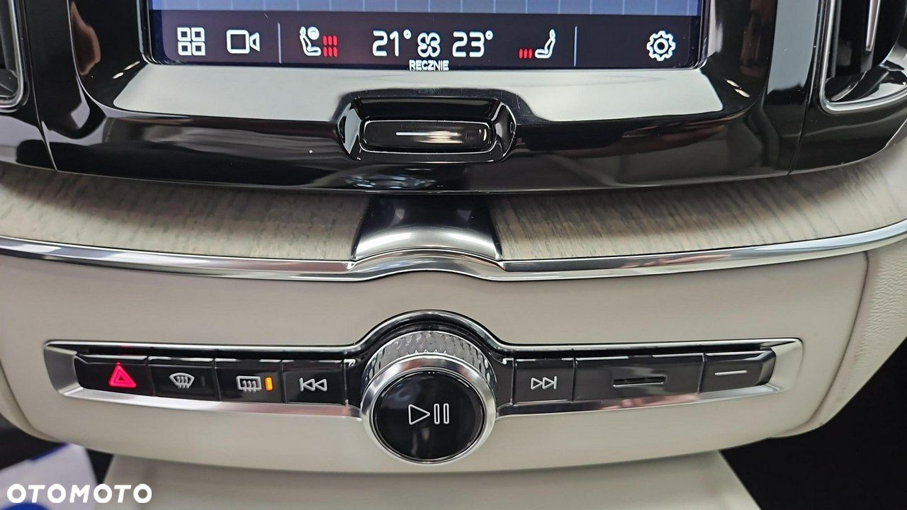 Volvo XC 60 - 18