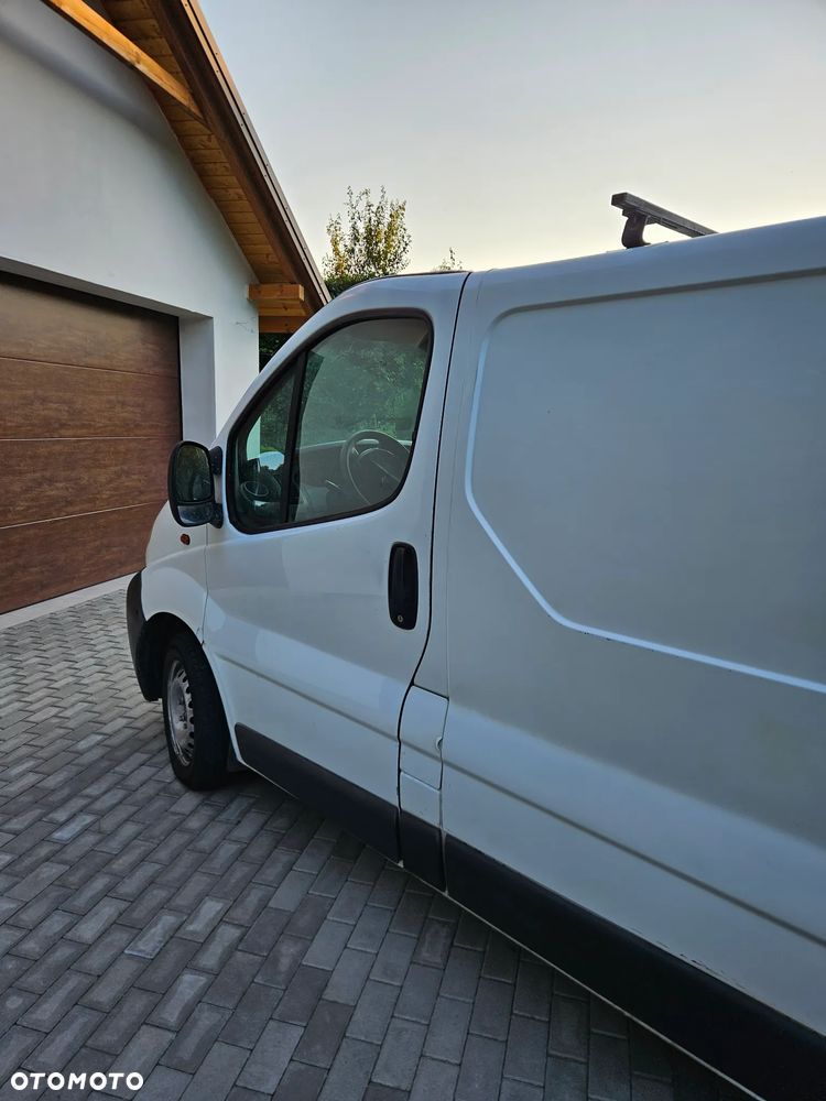 Renault Trafic - 15