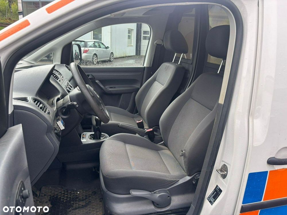 Volkswagen Caddy - 12