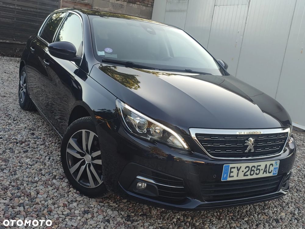 Peugeot 308 PureTech 130 GPF Stop & Start Allure Business-Paket - 4