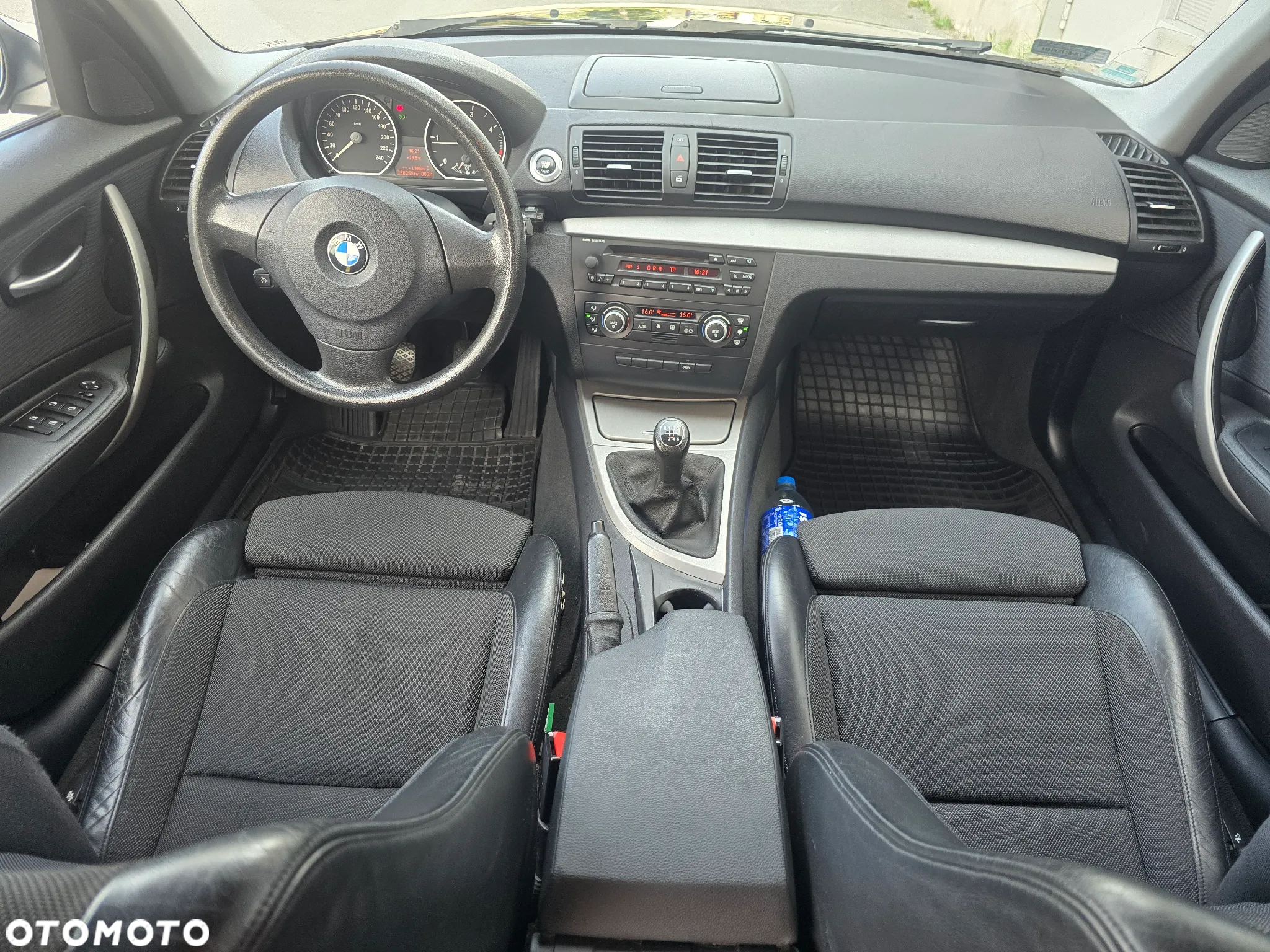 BMW Seria 1 118d - 7