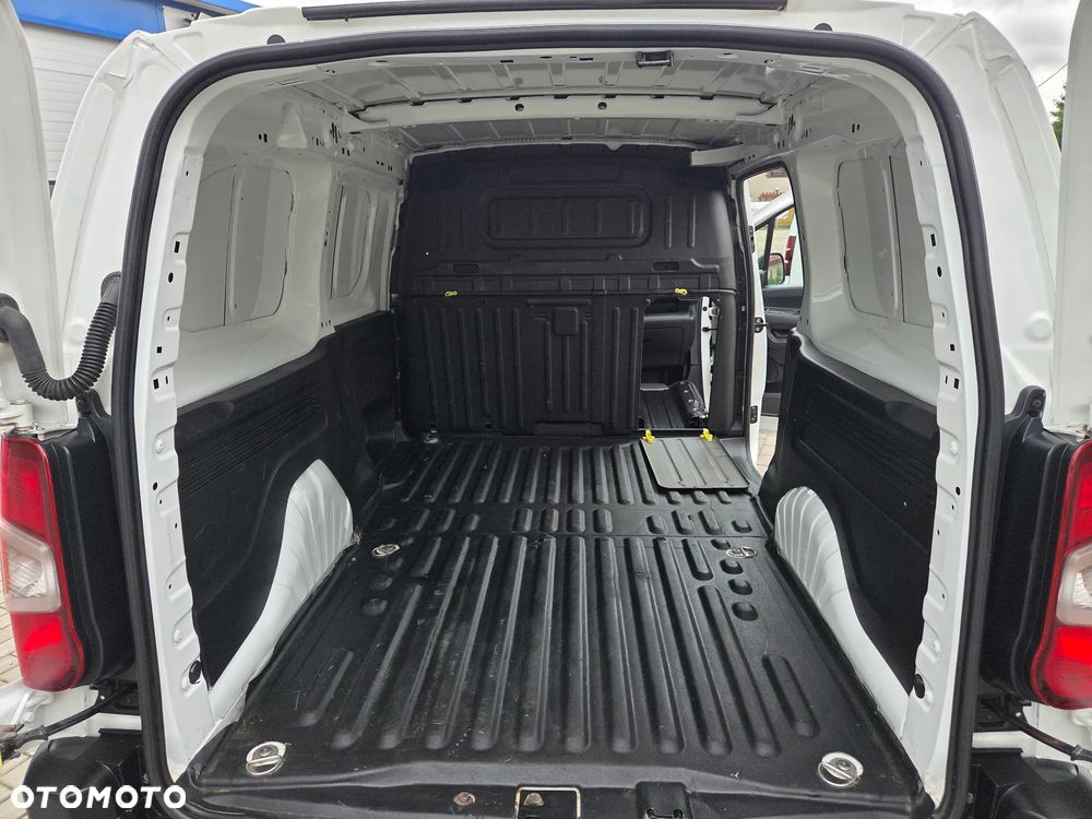 Opel Combo - 25