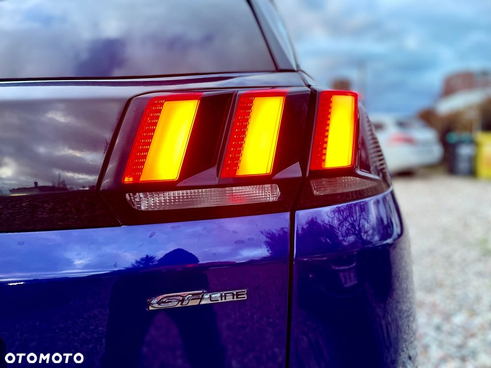 Peugeot 3008 1.6 BlueHDi Allure S&S EAT6 - 36