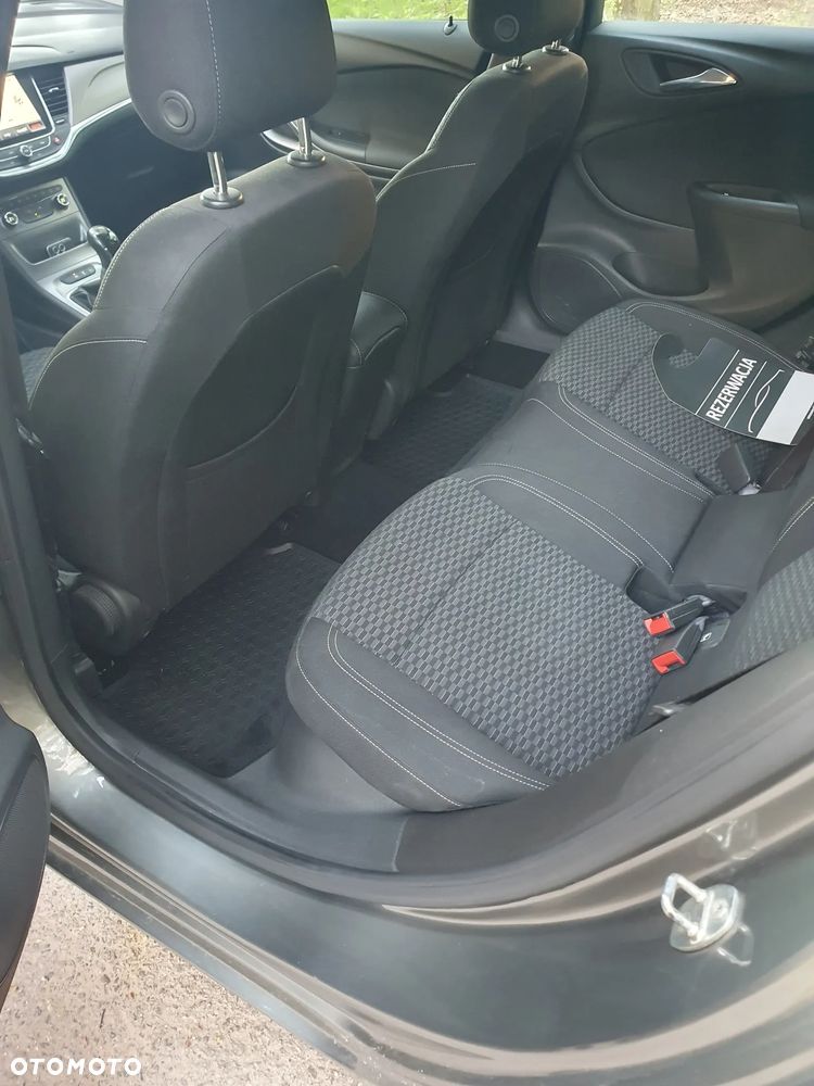 Opel Astra - 20