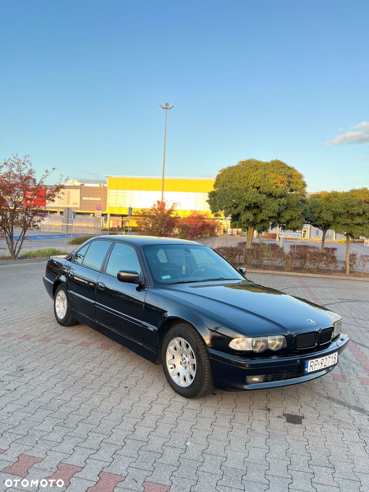 BMW Seria 7 730d - 12
