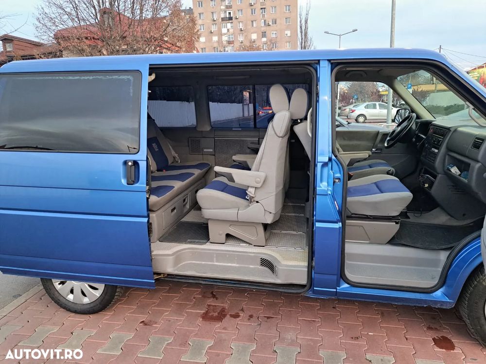 Volkswagen Multivan - 16