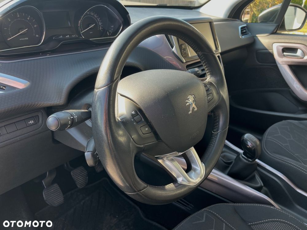 Peugeot 2008 e-HDi FAP 92 STOP & START Allure - 12