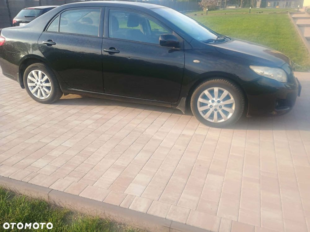 Toyota Corolla 1.4 D-4D Premium MM - 3