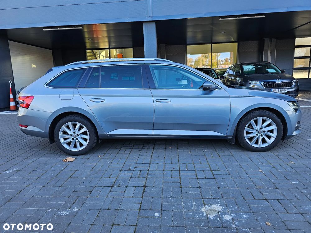 Skoda Superb 2.0 TDI Style - 5