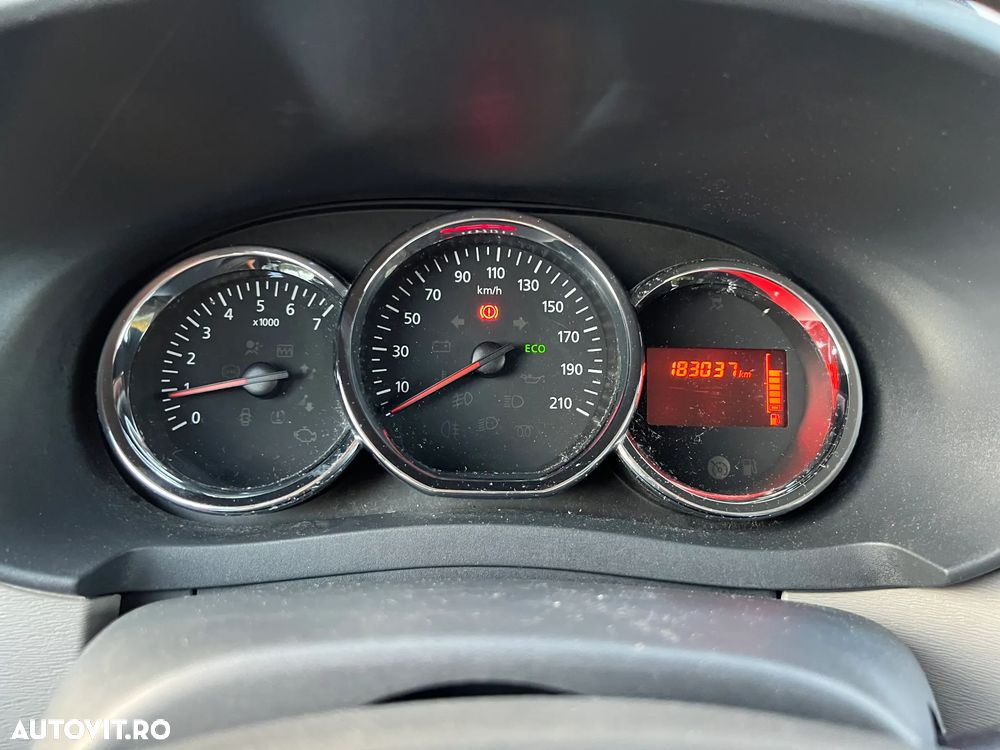 Dacia Lodgy 1.6 Laureate - 15