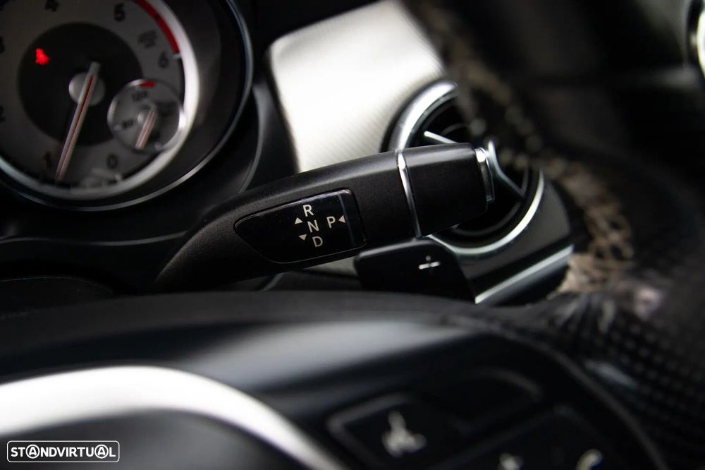 Mercedes-Benz CLA 220 CDI Urban Aut. - 19