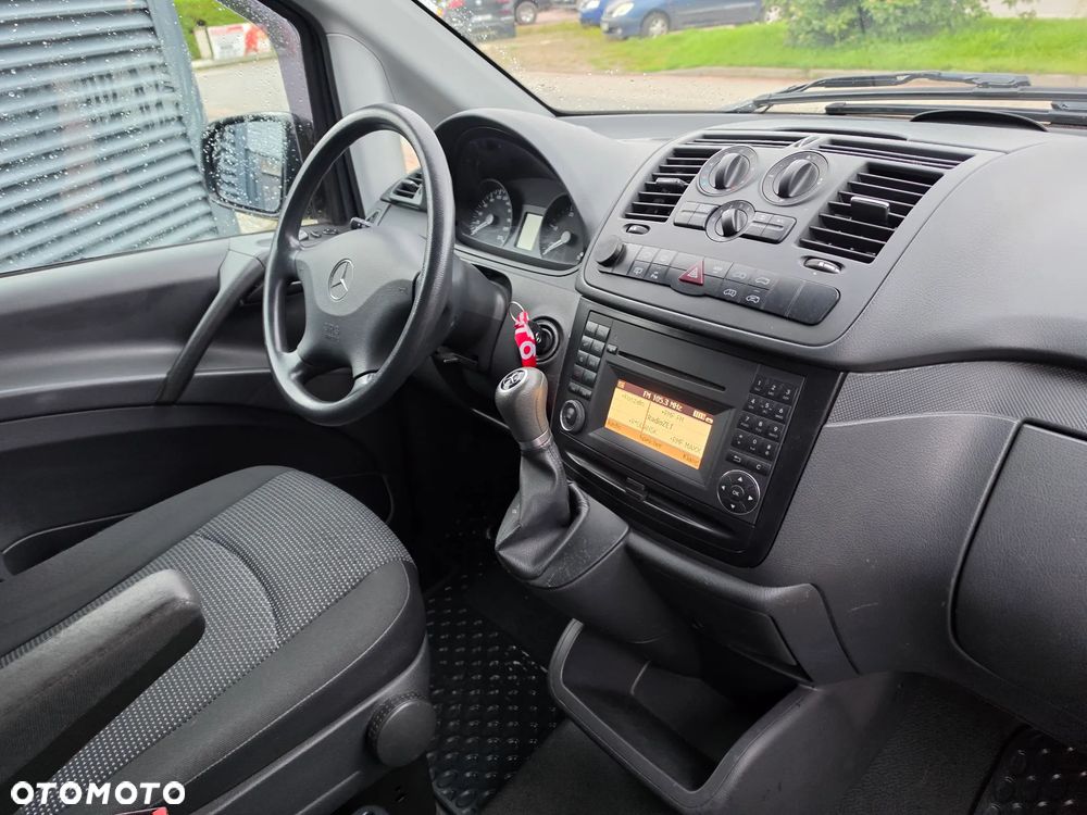 Mercedes-Benz Vito - 24