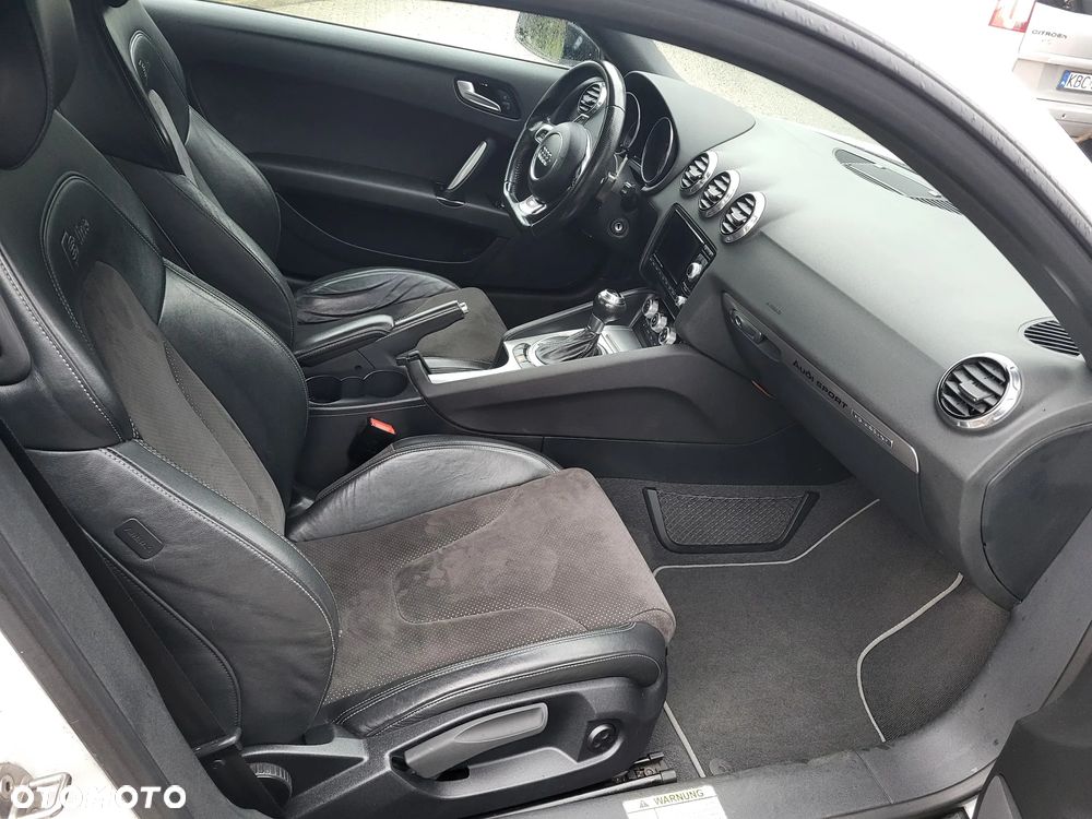 Audi TT Coupé 45 TFSI quattro S tronic - 9