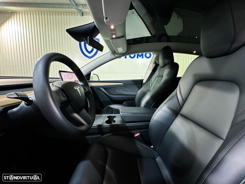 Tesla Model Y Standard - 9