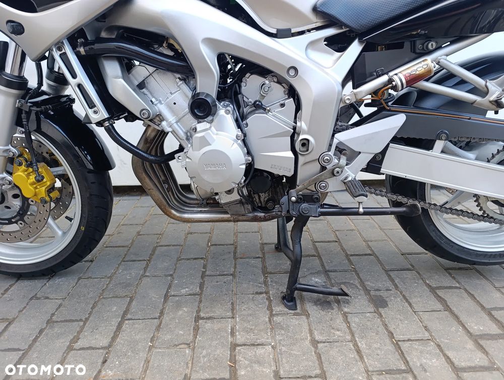 Yamaha FZ6 - 14