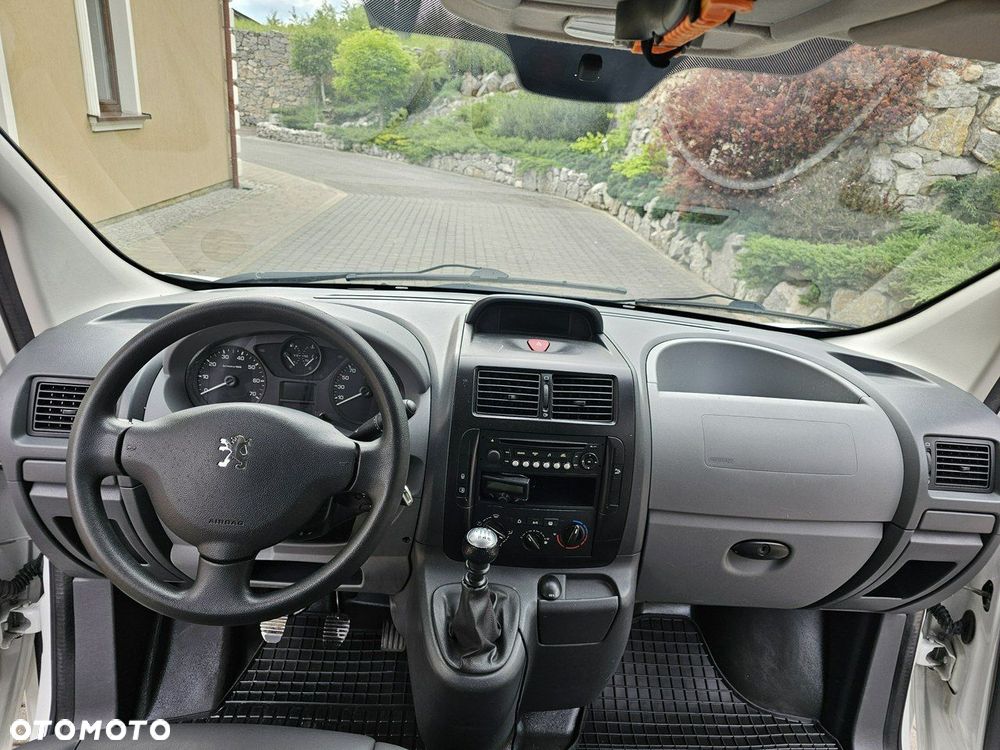Peugeot Expert - 11