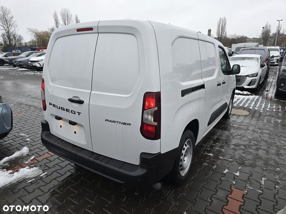 Peugeot Partner Van - 5