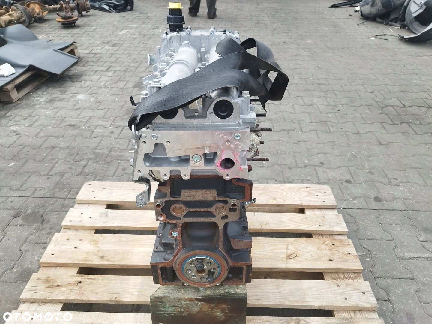 GOŁY SILNIK SLUPEK IVECO DAILY EURO 6 - 3.0 HPI F1CFL411B - 6