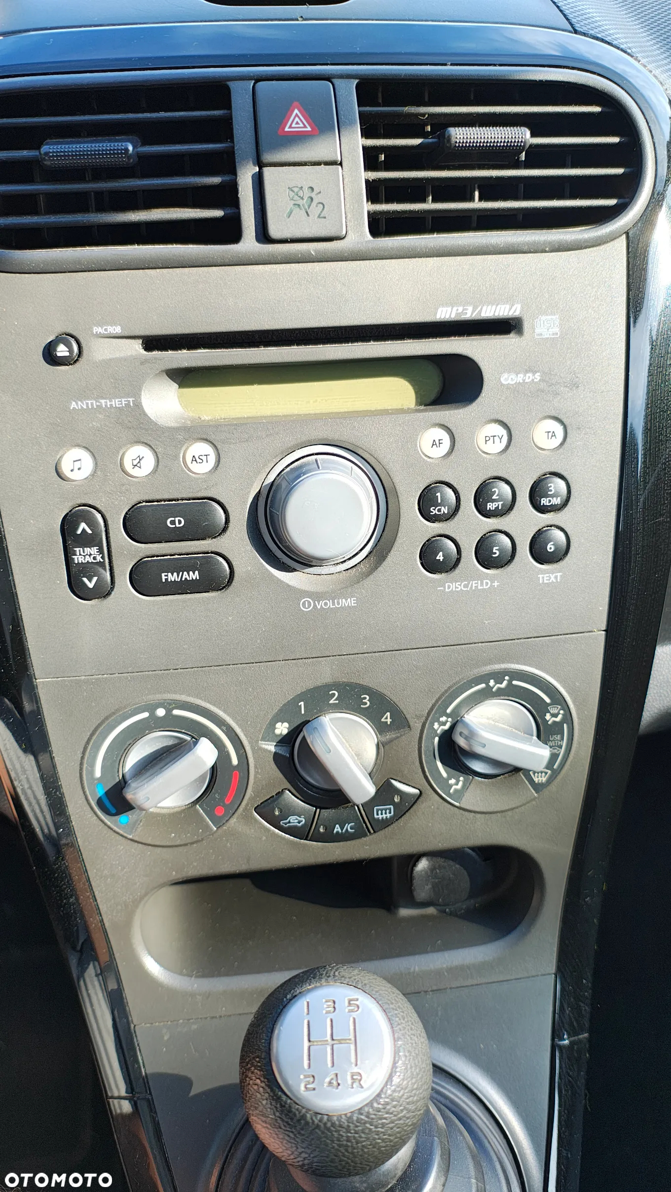 Suzuki Splash - 8