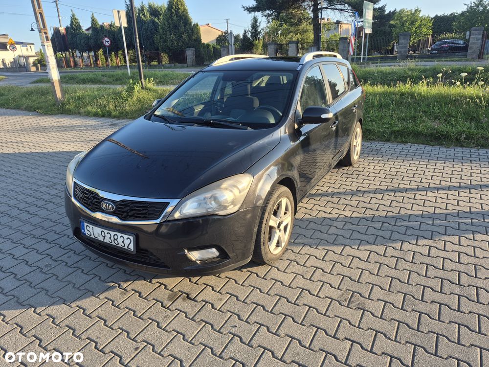 Kia Ceed - 1