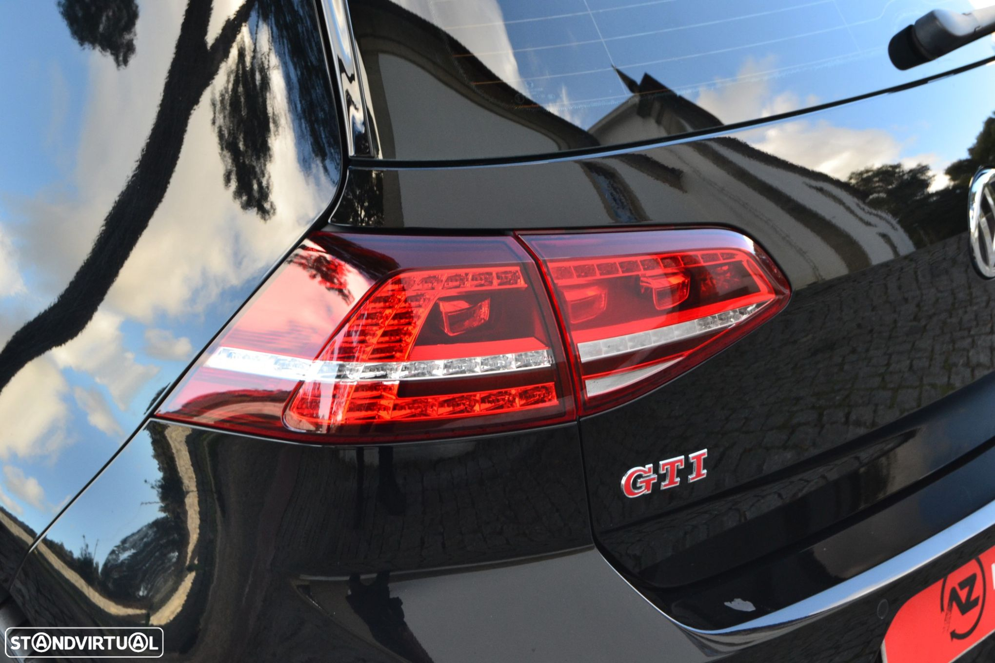 VW Golf 2.0 TSi GTi DSG Performance - 13