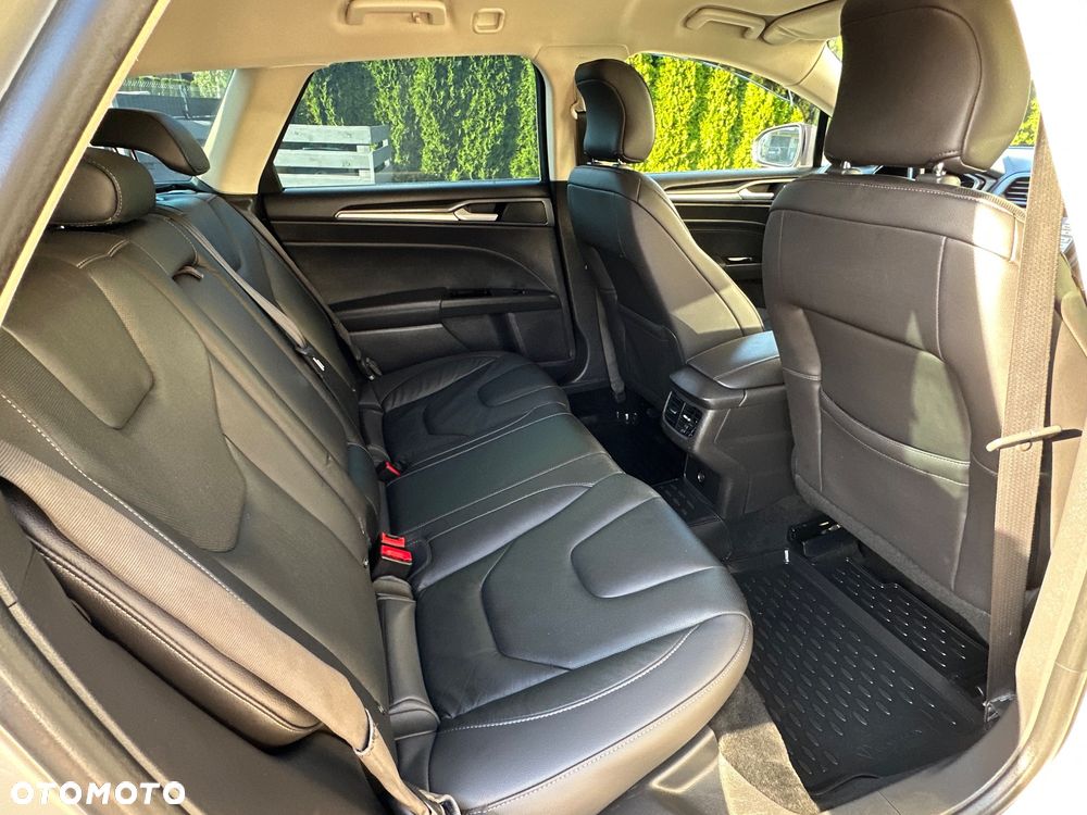 Ford Mondeo 2.0 TDCi PowerShift-Aut Allrad Titanium - 25