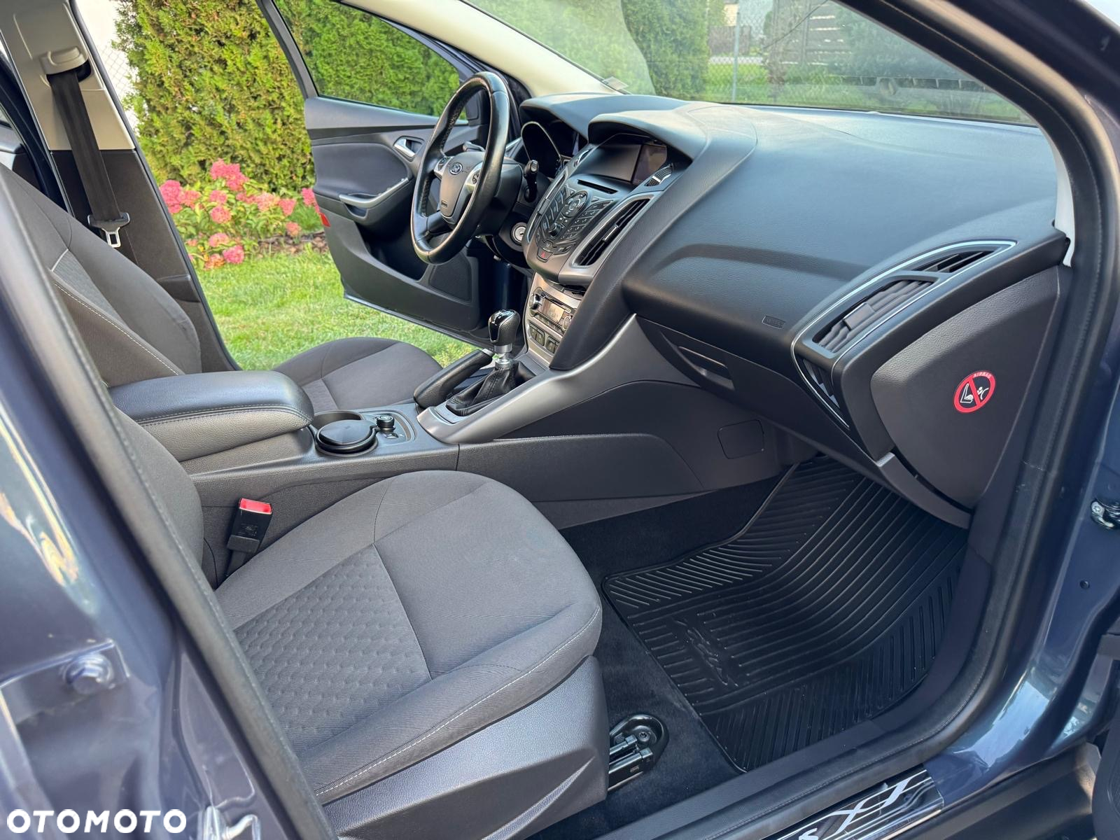 Ford Focus 1.6 TDCi DPF Champions Edition - 30