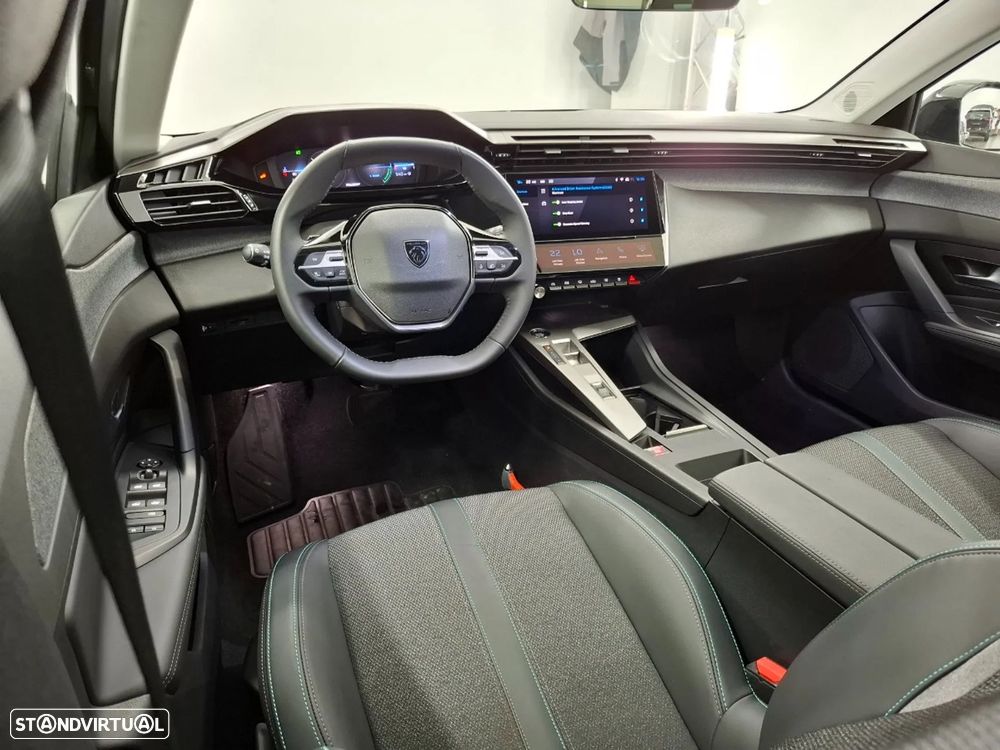 Peugeot 408 HYBRID 136 e-DSC6 Allure - 8