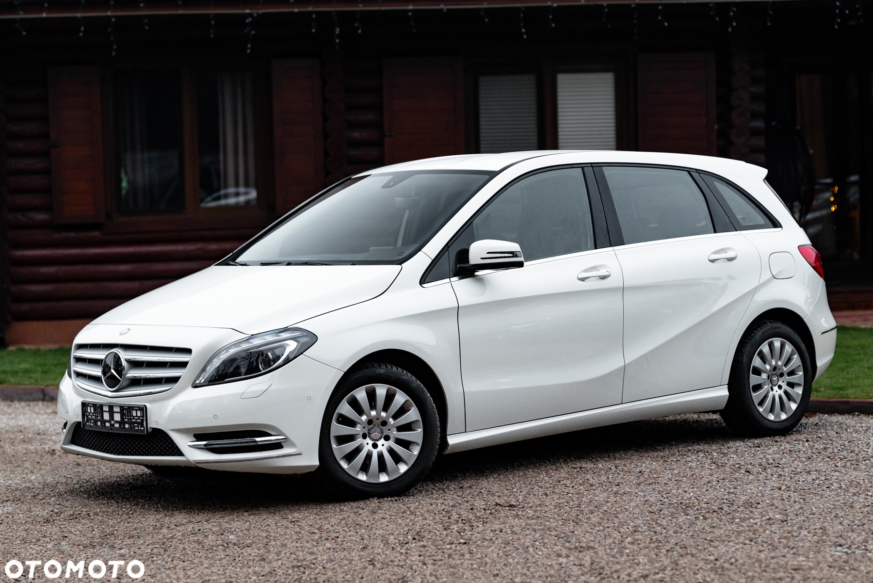 Mercedes-Benz Klasa B 180 7G-DCT - 3