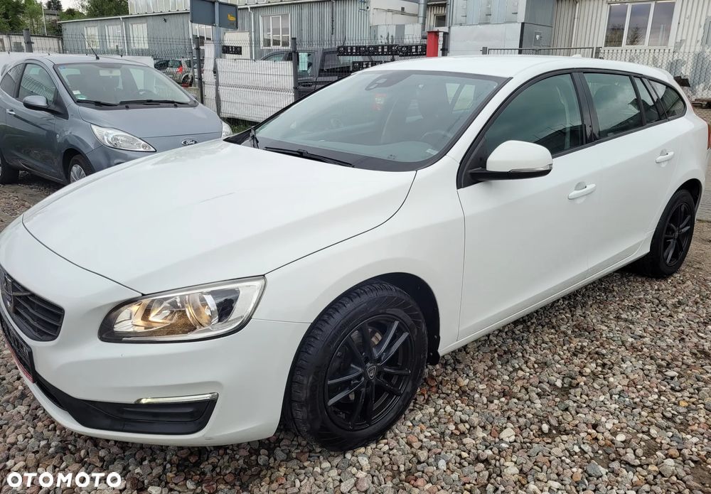 Volvo V60 D3 Linje Business - 1