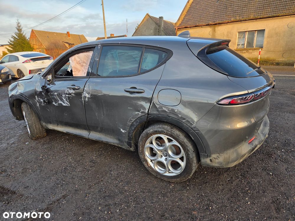 Alfa Romeo Tonale 1.3 T4 GSE PHEV Q4 Sprint - 5