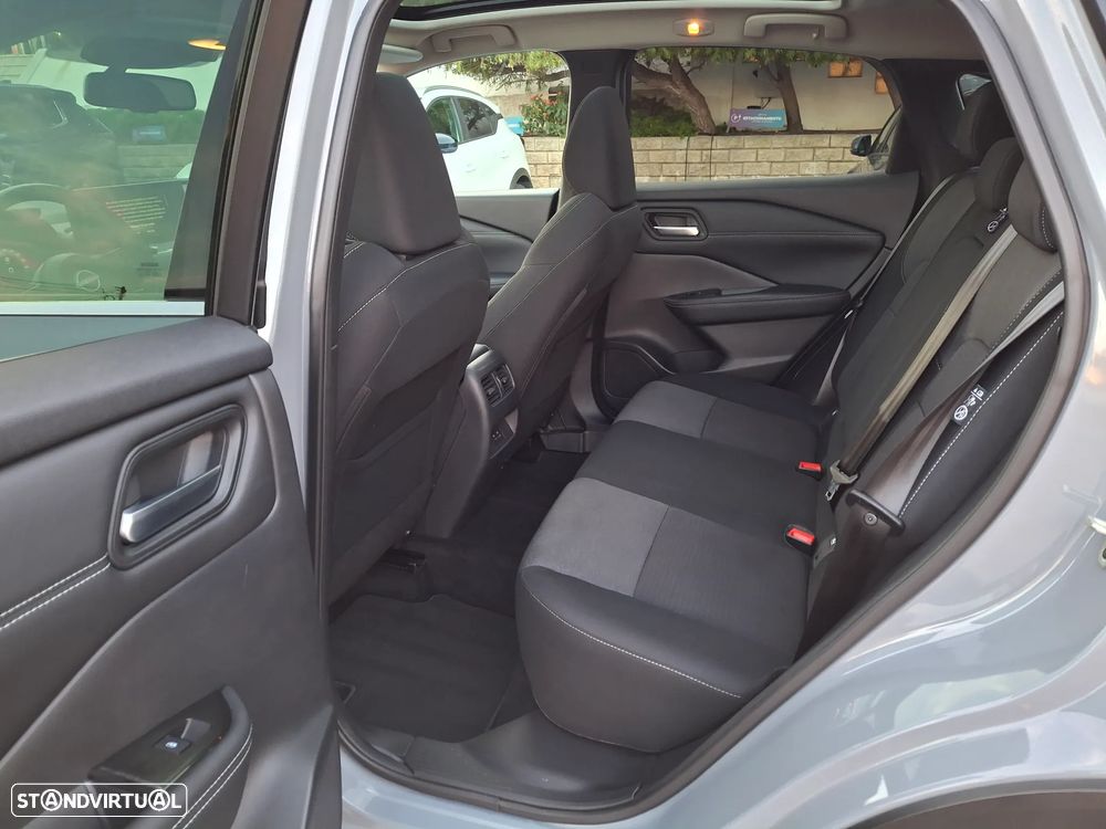 Nissan Qashqai 1.3 DIG-T N-Connecta - 6