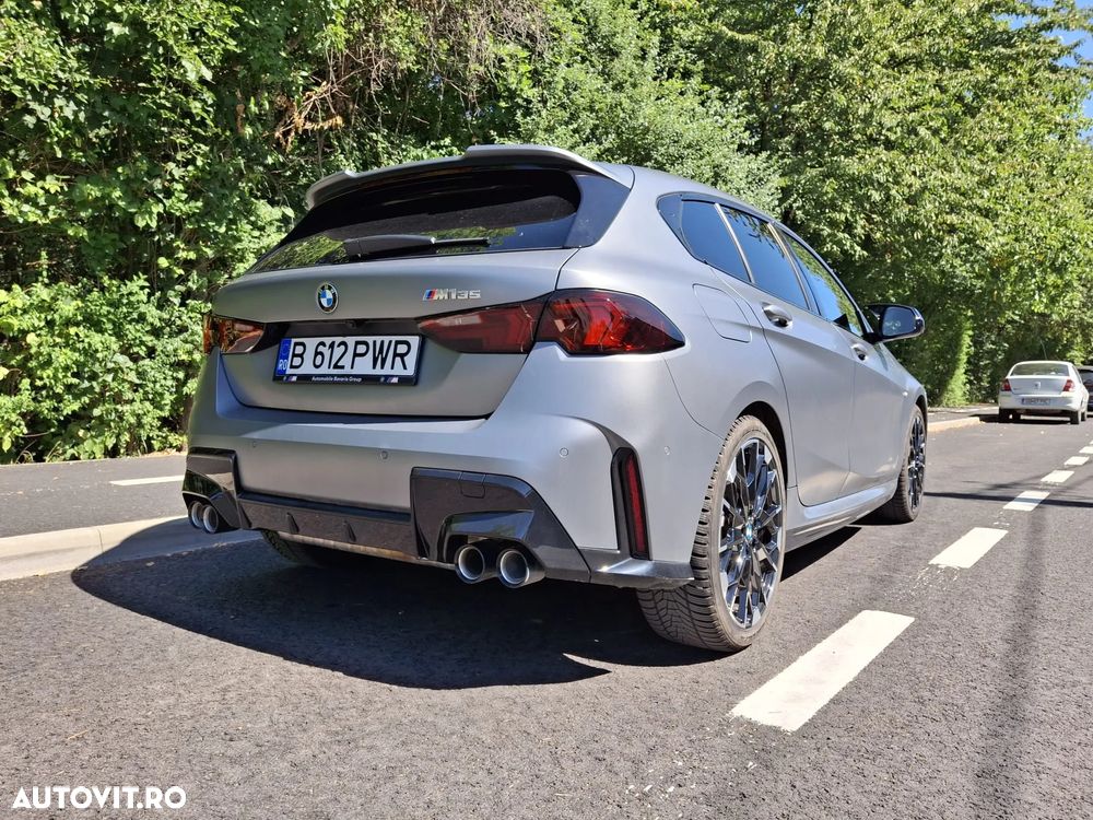 BMW M1 M135i xDrive AT - 13